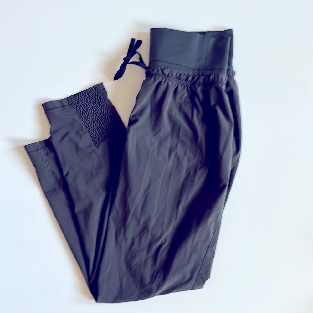 Athleta Womens Jogger Style Pants Khaki Size XS